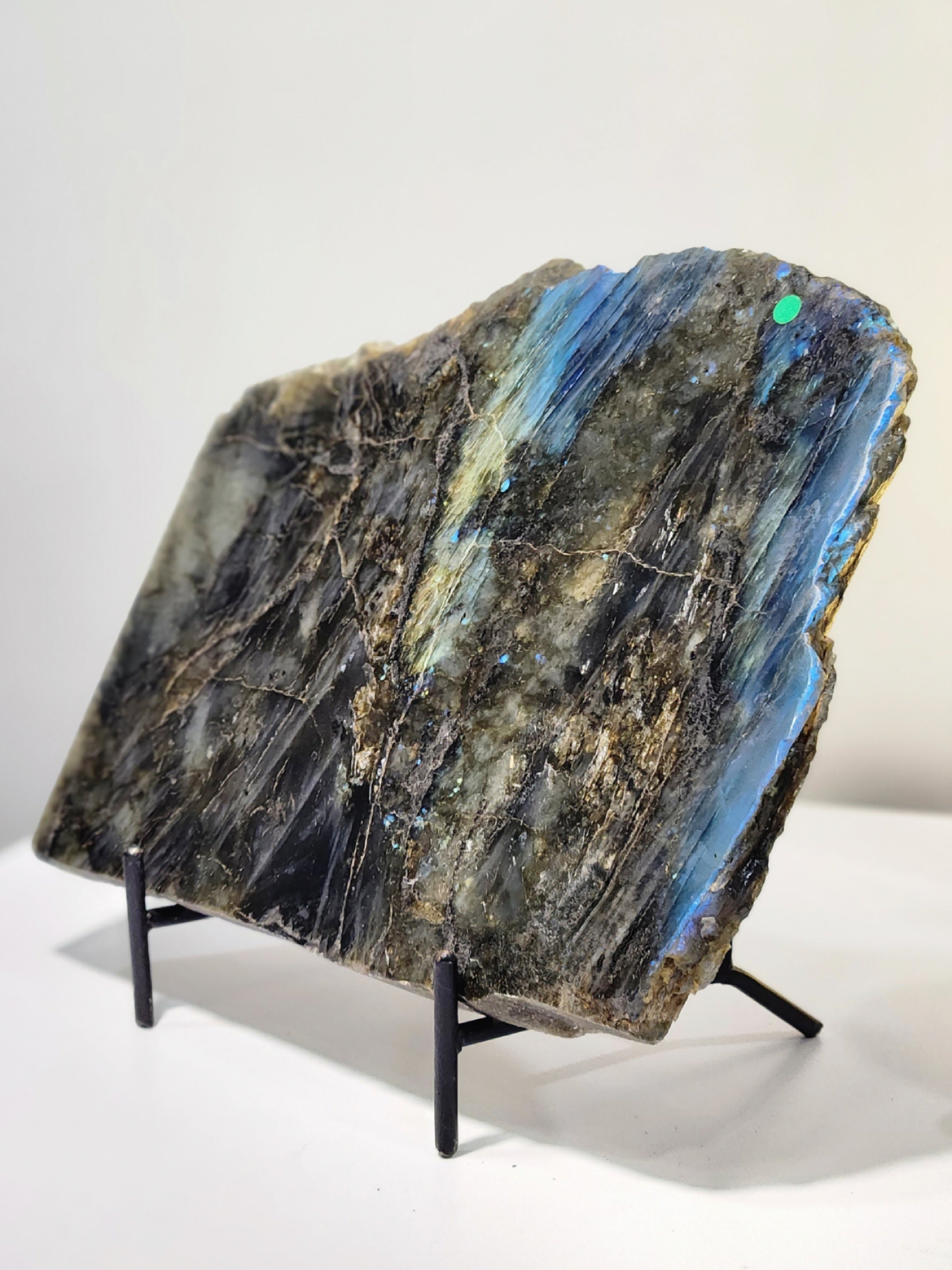 Labradorite slab tray for Psychic Connection, Transformation & Universal Guidance