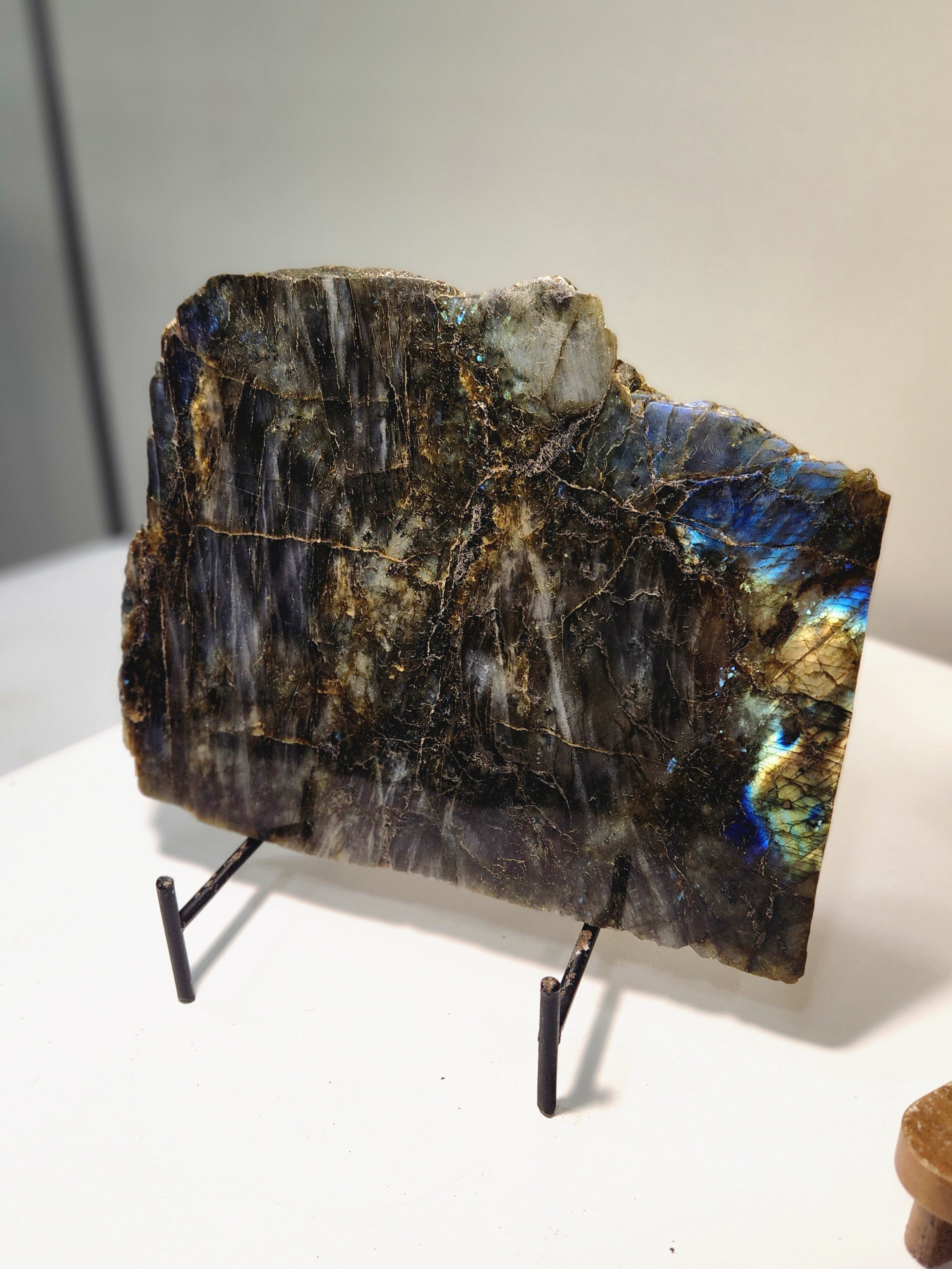 Labradorite slab tray for Psychic Connection, Transformation & Universal Guidance