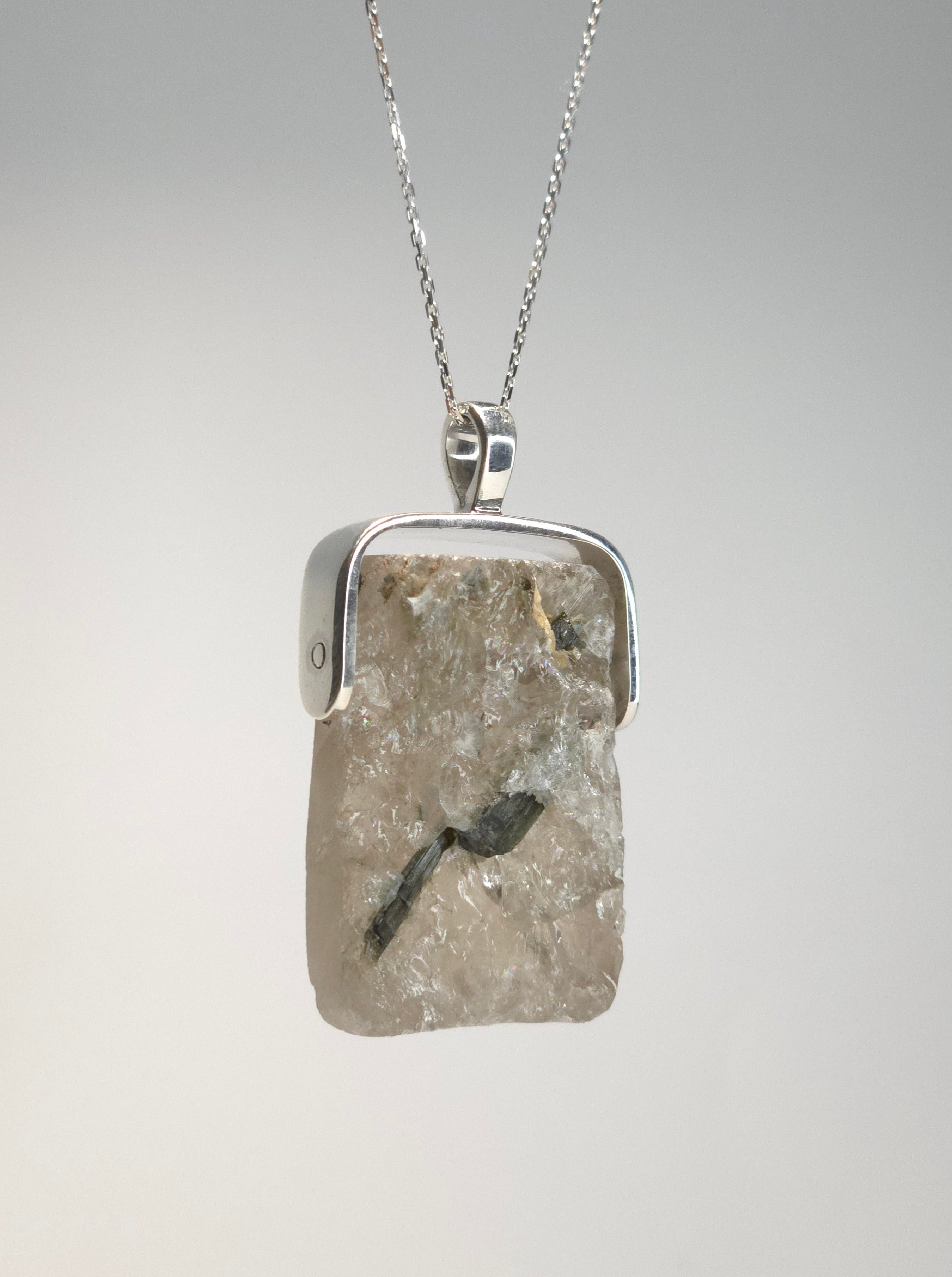 Khemia Legacy Beacons Of Light Collection - Green Tourmaline in Quartz (Silver)