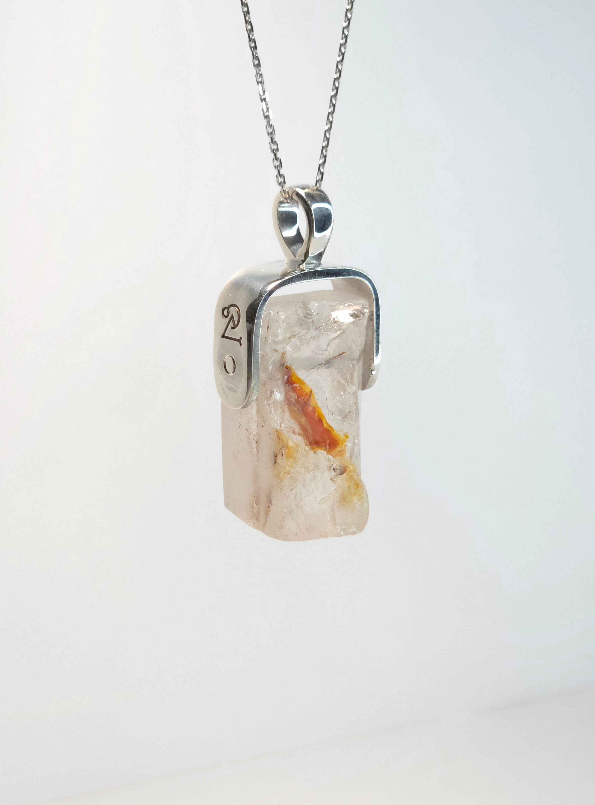 Khemia Legacy Beacons Of Light Collection - Hematite in Quartz (silver)