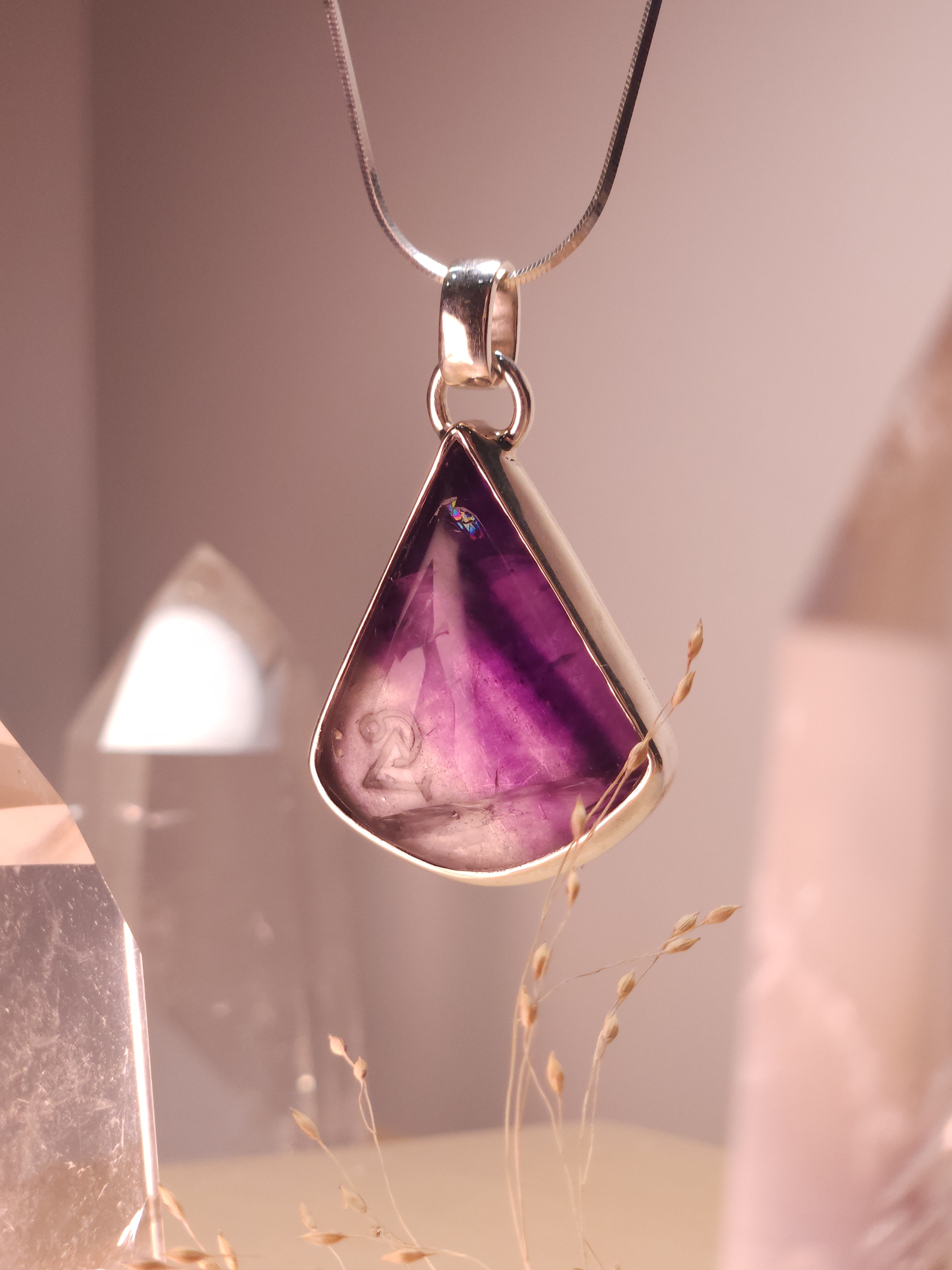 Khemia Legacy Aurora Collection necklace - Purple Fluorite