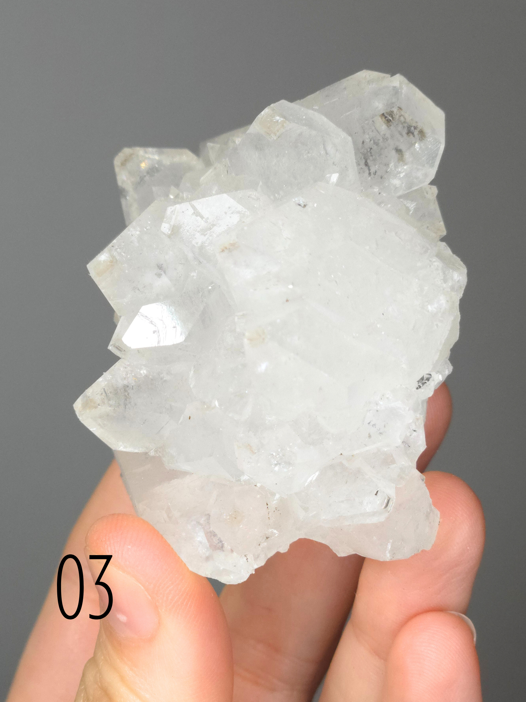 Apophyllite: Spiritual Clarity and Elevated Energy