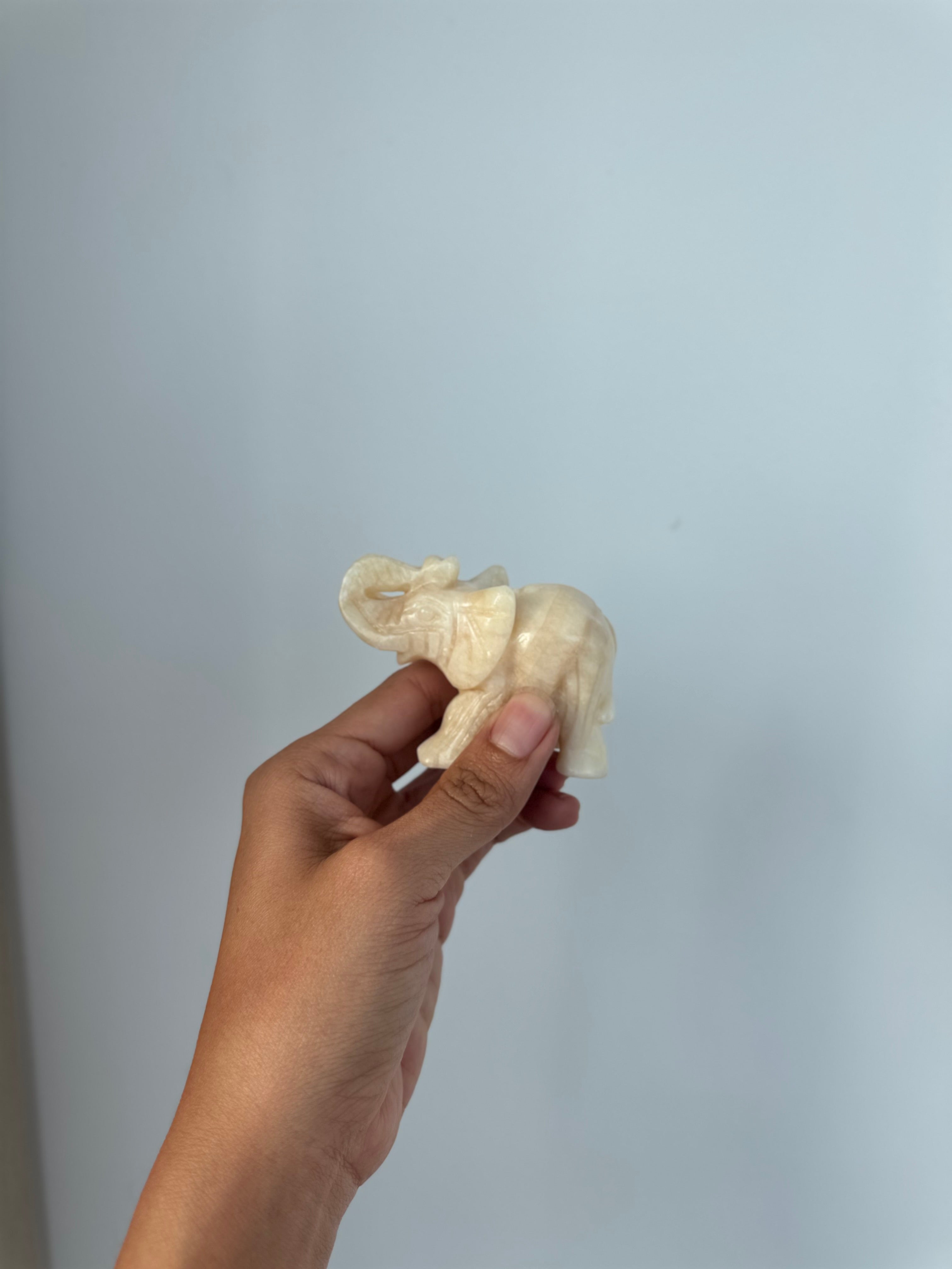 Yellow Aragonite Elephant – Grounding, Confidence & Joy