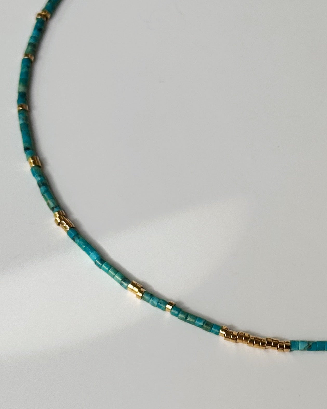 Khemia Legacy - Turquoise Gold Microchoker