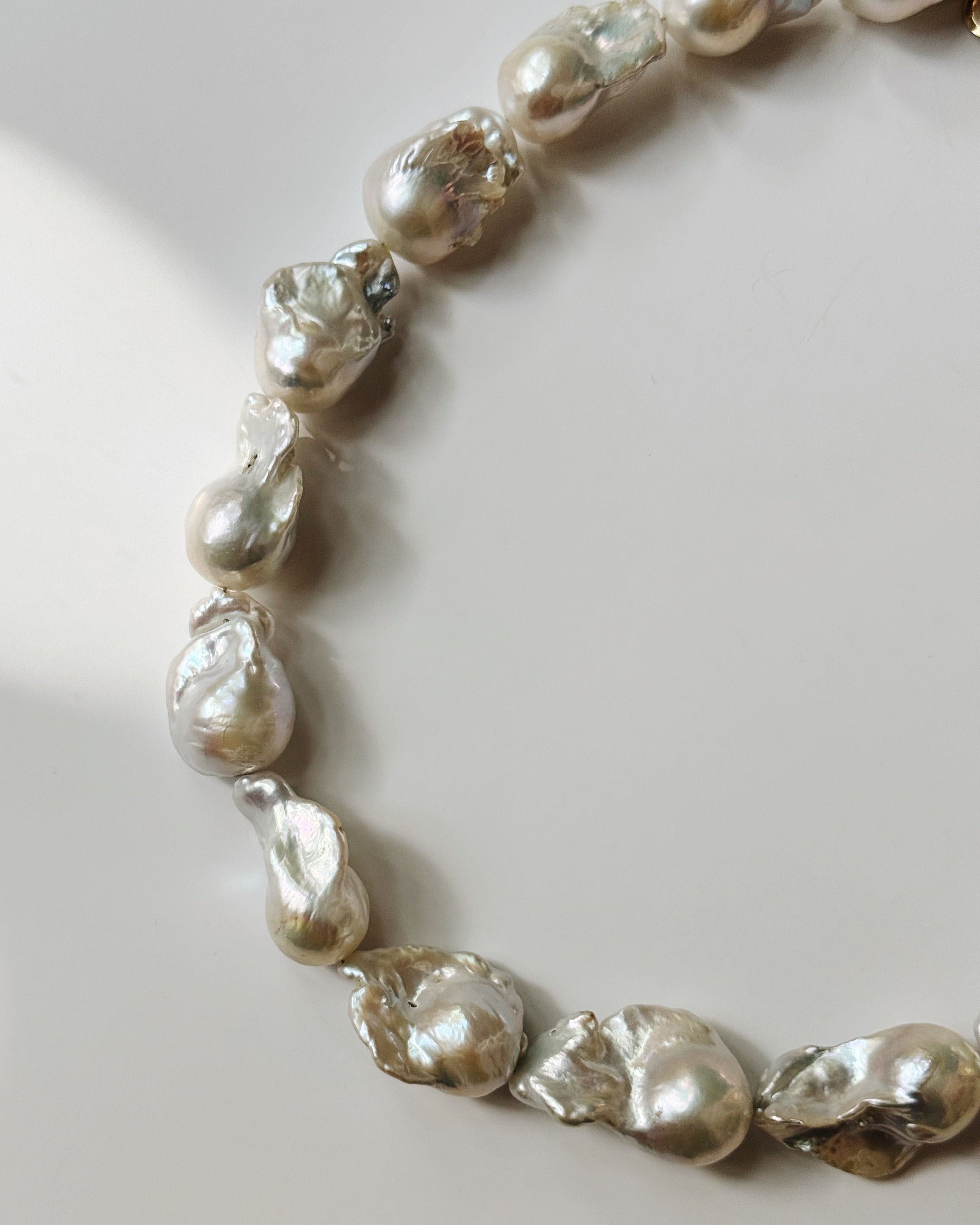 Khemia Legacy - Baroque pearl neckclace