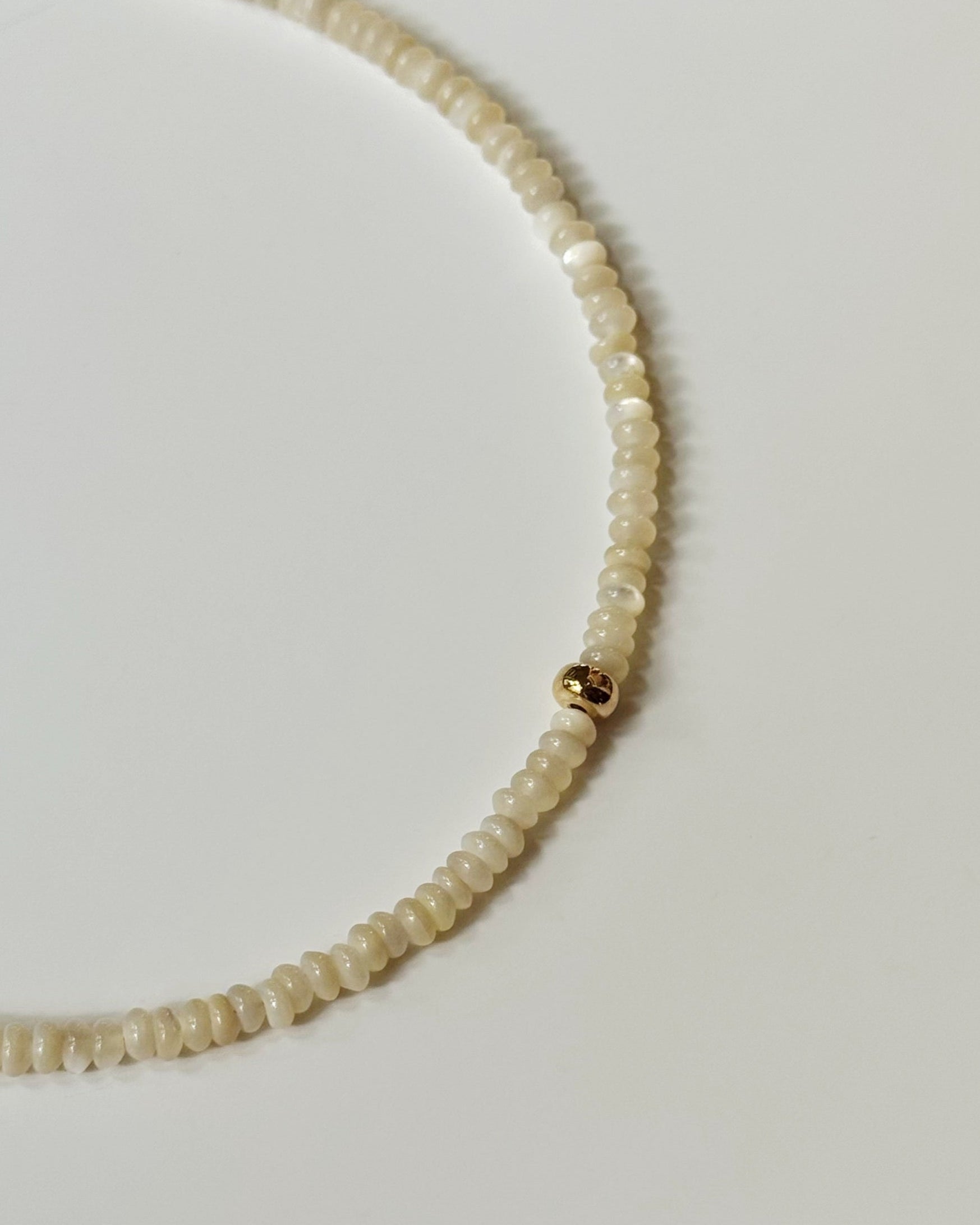 Khemia Legacy - Mother of Pearl Faceted Choker