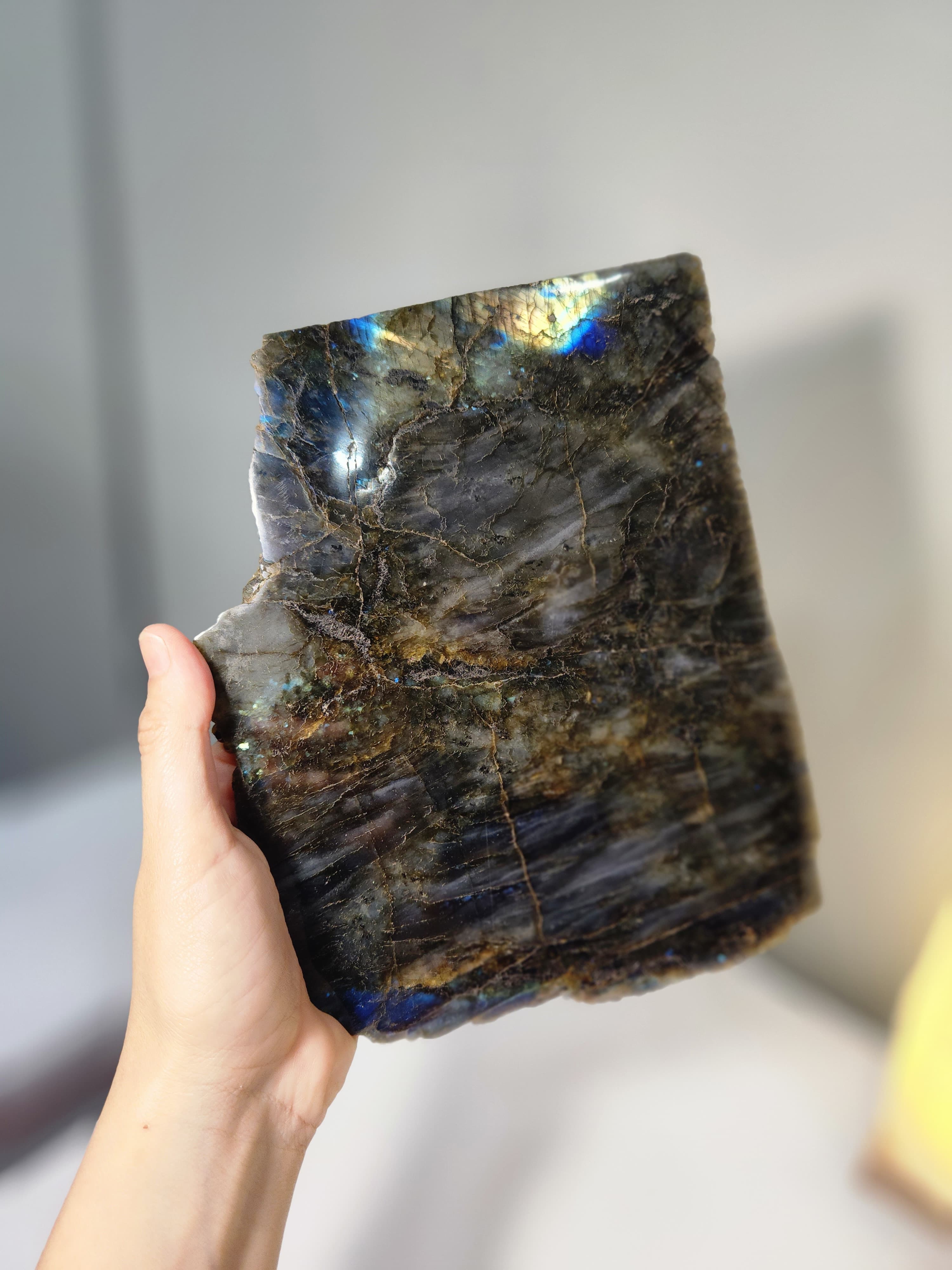 Labradorite slab tray for Psychic Connection, Transformation & Universal Guidance