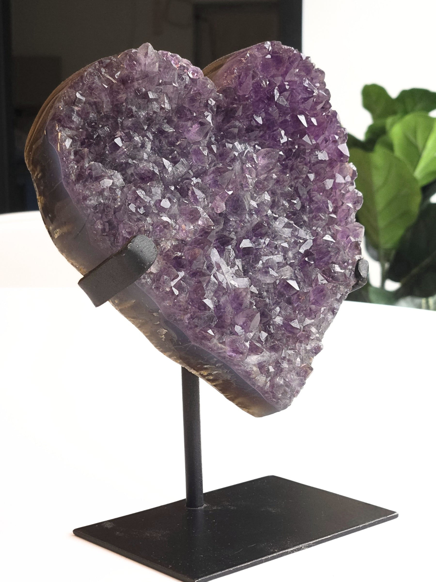 Amethyst heart for Stress Relief, Protection and Energetic Harmony