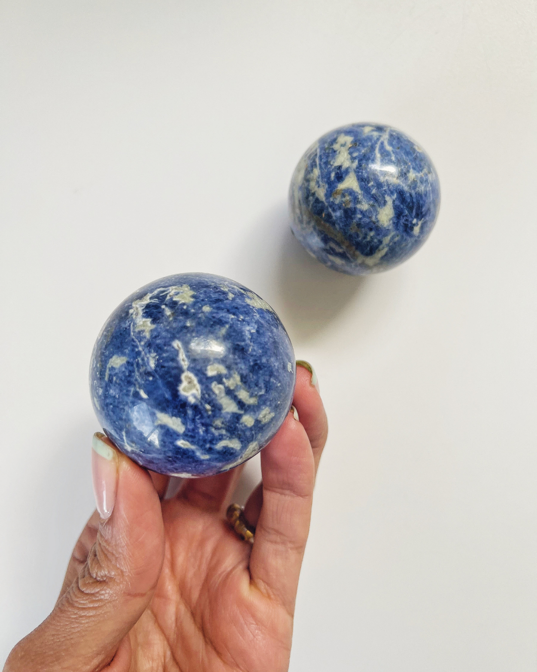 Sodalite Spheres for Communication, Intuition & Focus