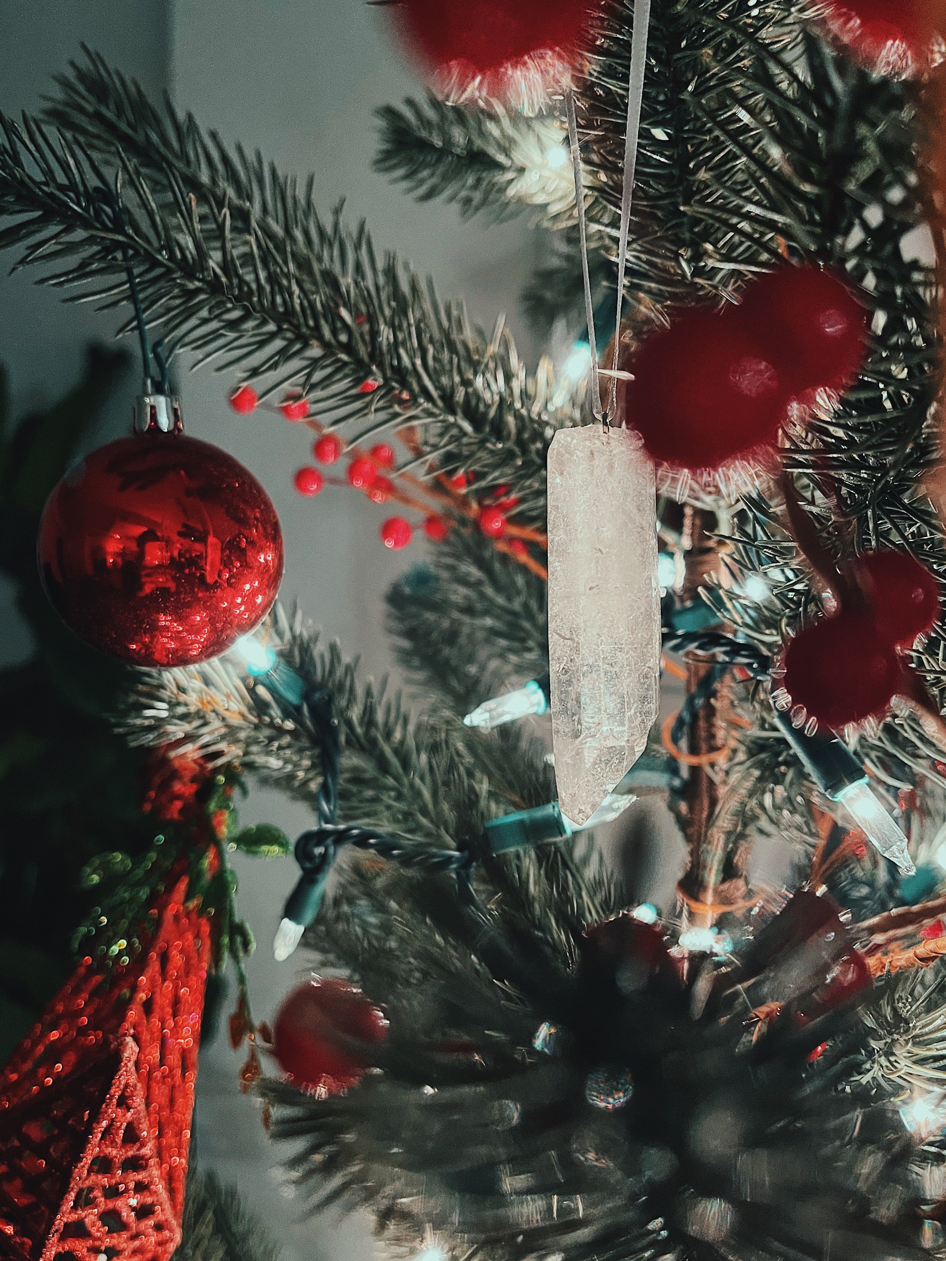 Crystal Xmas Ornaments in Clear Quartz, Amethyst, Black Tourmaline and Selenite